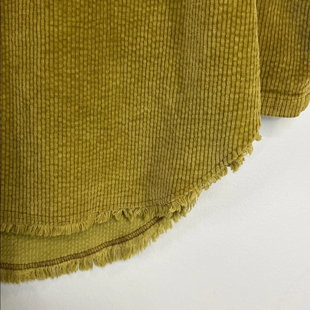 ELAN Cotton Blend Corduroy Fray Hem Button Front Shacket Size Large - Picture 6 of 11